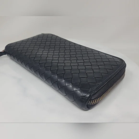 Bottega Veneta Black Woven Leather Zip Around Long Wallet Italy Authentic